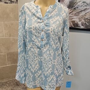 CHARLIE B Light Blue and White Top. NWT!